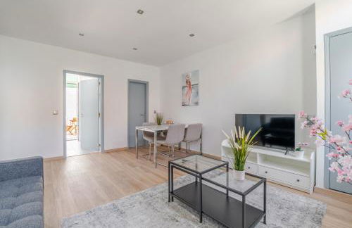 HostWise - Traditional House with Terrace - Foto 5