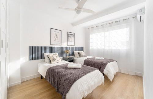 Espectacular piso reformado al lado del rio Turia - Foto 45