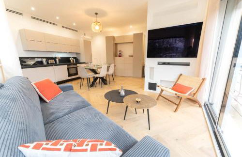 Magnifique appartement avec piscine et jardin - Foto 32