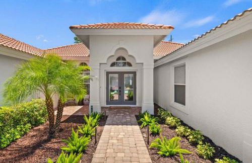 Tranquil Beachy Boho Pool home, 5mi beach, 4 Bedroom 3 Bath - Foto 2