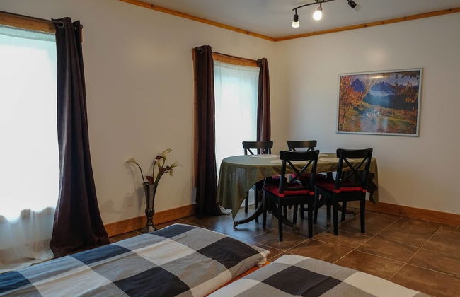 Beautiful Log Chalet Near Fernie, BC - Foto 5