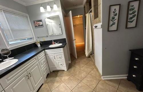 Cardinal Aerie- 5 mins from Rainbow Mountain Hiking Trails - Foto 48