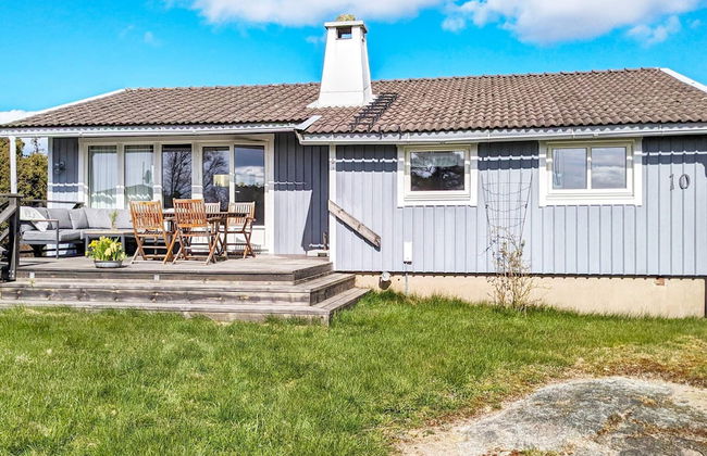 7 Person Holiday Home in Ellos - Foto 1