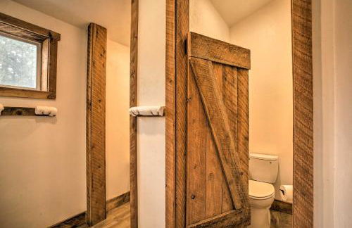 Rural Kettle Falls Bunkhouse with Airstrip and Trails! - Foto 16