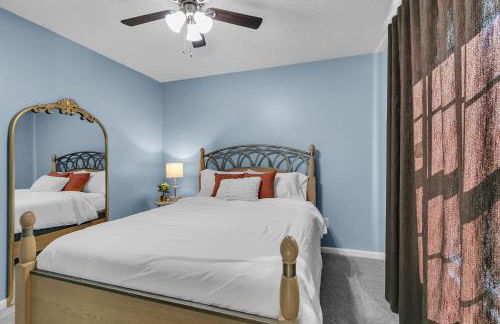 Modern 6BR Haven with Playroom, Gym & Deck! home - Photo 13