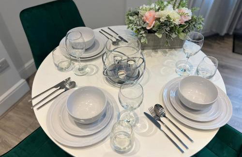 Charming Apartment in West Ealing, 12 Mins to Central London by Train, Free Parking, 8-Min Walk to Station - Foto 37