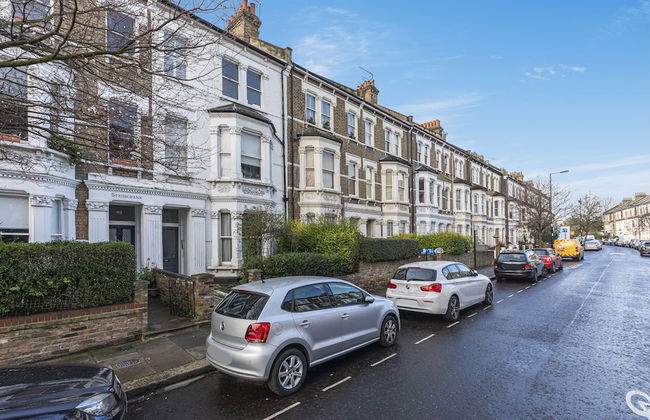 JOIVY Deluxe 2bed apartment with terrace - Photo 25