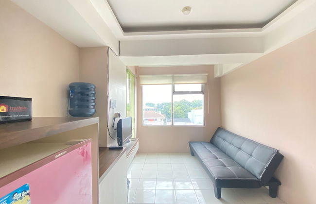 Roomy 2BR Apartment at Jarrdin Cihampelas Apartment - Foto 20