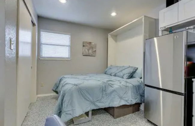 Garage Studio near OUSHC Hospital - Photo 2