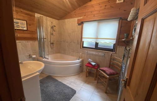 Cozy Loch Lomond Lodge 27, Rowardennan - Foto 12