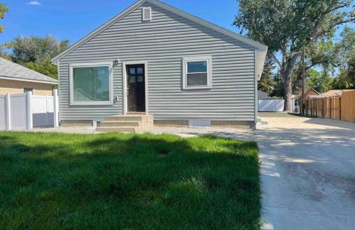 Quaint new renovation perfect for your large group - Foto 8