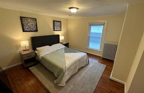 The Yellow Door 3-bedroom downtown near VT&RU - Foto 14