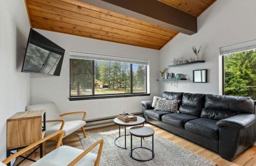 McCall Mountain Getaway - Pet Friendly - Photo 13