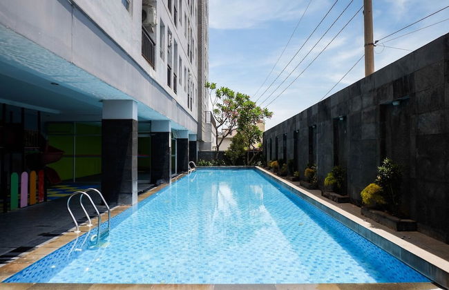 Best Deal And Comfy 2Br Apartment At Puri Mas - Foto 10