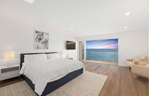 Malibu Beachfront Home with Rock Spa Ocean Views & Huge Deck - Foto 1
