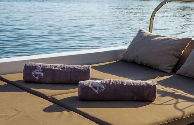 Nyaman Catamaran - Foto 42