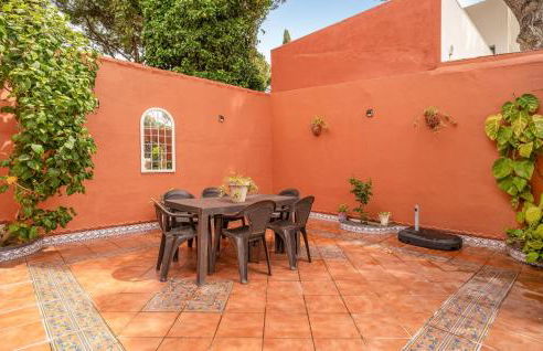 Stunning Home In Chiclana De La Fronter - Foto 12