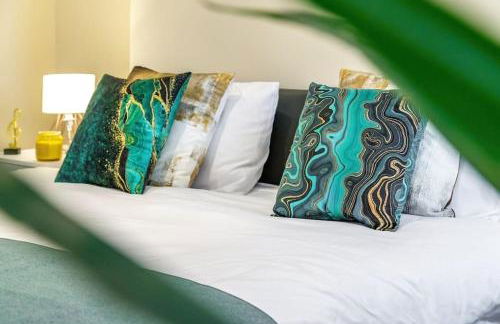 Immaculate 2BR London Flat with King Bed-Parking Available-Sleeps 6-20 Percent OFF Off Long Stays! Perfect for Families, Contractors & Couples! - Foto 20