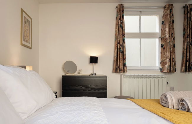 Gorgeous 1 BD in Central Cheltenham - Foto 5