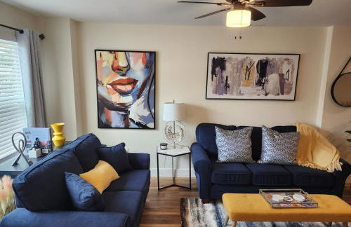 Fairview Terrace-Brand New 3BDRM, Central Location - Foto 12