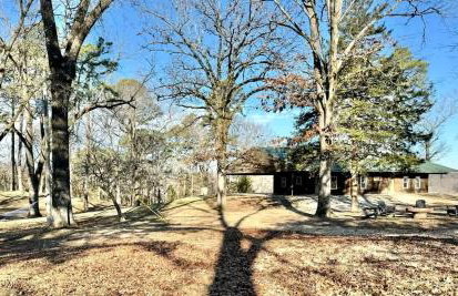 Secluded Riverfront Cabin with Bluff Views, Gated Privacy & Scenic Trail Access in Tahlequah, Oklahoma - Foto 58