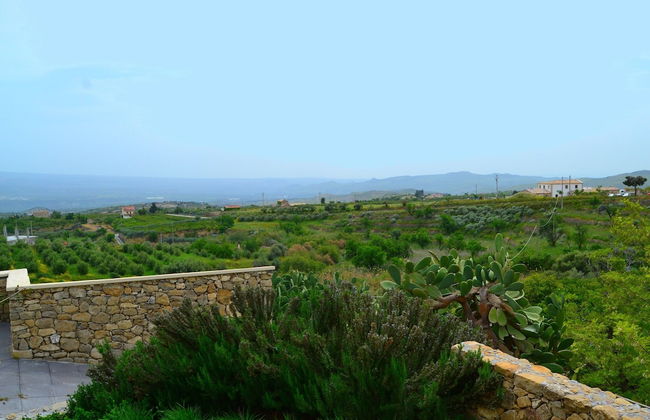 Elegant, Historical Villa with Swimming Pool in Rural Region near Etna - Foto 36