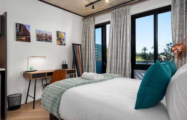 Bridgewater One Luxury Apartments - Photo 35