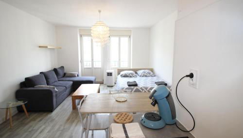 Chez Simon - Verdun Centre - Studio - 1 LIT et canapé convertible - Internet et TV - 4 personnes - Géré par Presta-Zen'Services - Foto 2