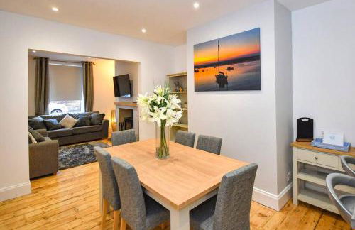 Tilly's Lookout - 3 bed/ 2 bathroom sea views - Foto 11