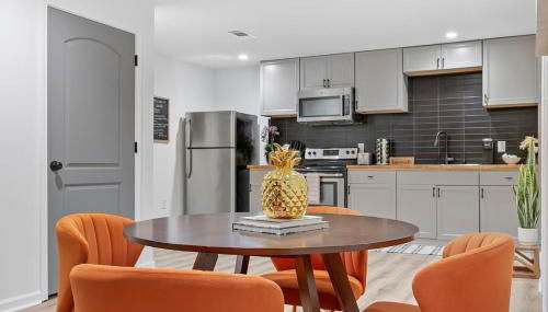 Chic 2 bedroom w free parking - Foto 3