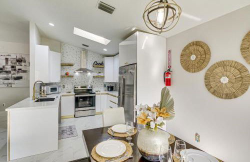 Fenced Yard, Game Room Family Home in Sebastian! - Foto 6