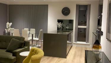 Marvelous 3 Bed Penthouse in KewBridge - Foto 3