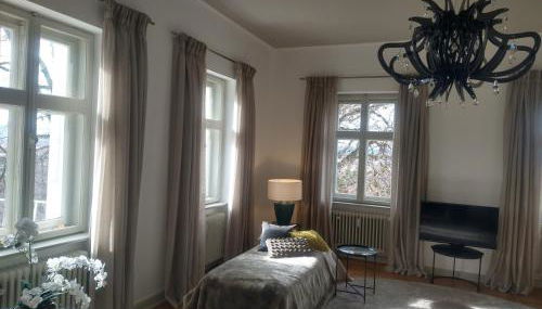 Fürstlich Wohnen im Herrenhaus - Foto 2