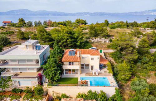 VILLA SISSY CAREFREE VACATIONSΘΕ - Foto 2