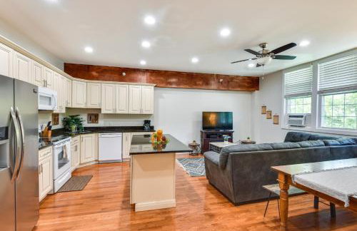 Cozy Sawyer Apartment - 2 Mi to Warren Dunes Park! - Foto 10