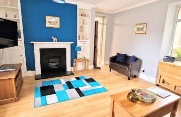 Cheerful Snowdonia cottage,garden snug, mountain views, sleeps 4, near zip world - Foto 2