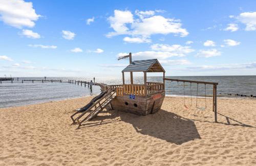 Bayfront Boardwalk Condo w Sunrise Views - Foto 33