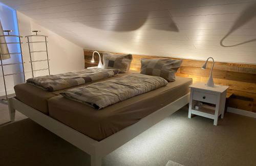 Lina's Ferienwohnungen - zwei moderne FeWos mit Sauna im Haus und fantastischem Ausblick - Foto 40