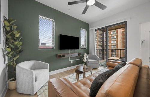 PFR Suites - Highland, 3BR 2BA Shadyside Condo, Penthouse Unit, 2 Decks, Off-Street Parking, 4th Floor Walkup - Foto 36