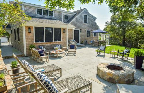 Gorgeous Home 2 Min Walk to Beach - Foto 2