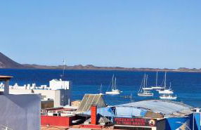 Blue House - Photo 33