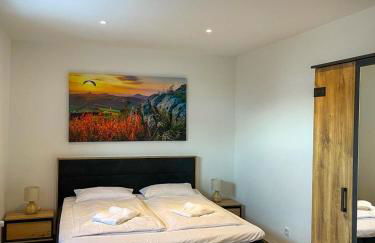 MaMa-Apartments - Haus Martina im Herzen der Rhön - 3 einzelbuchbare moderne Wohnungen für 2-8 Personen, Terrasse, Balkon, Garten, Ski und E-Bike Keller, Lounge, freies Wlan, familienfreundlich - Foto 8