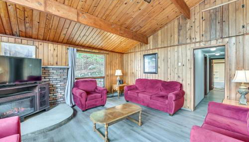 Lake-View Cabin with Furnished Deck in Hadley! - Foto 4