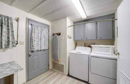 Near Hiking and Wineries Charming Camp Verde Home! - Foto 22