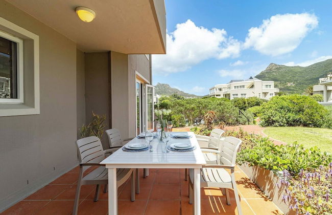 Beachfront Villa Sea Breeze, Hout Bay, Cape Town - Photo 57