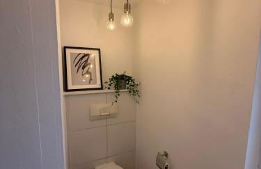 NOOQA Cologne - Comfort Riverside Home -160 qm, 2 Floors - Foto 8