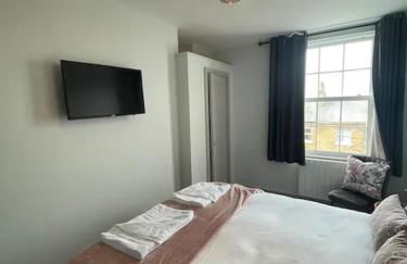 Superb 2 Bedroom Sea View Flat - Foto 20