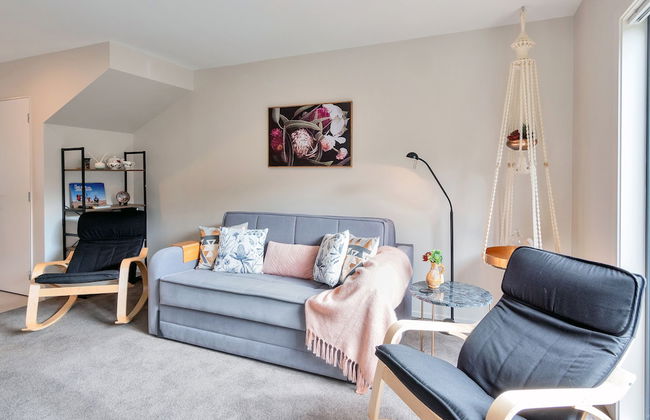 Beautifully Styled 2BR w 2 Carparks & Aircon - Foto 11