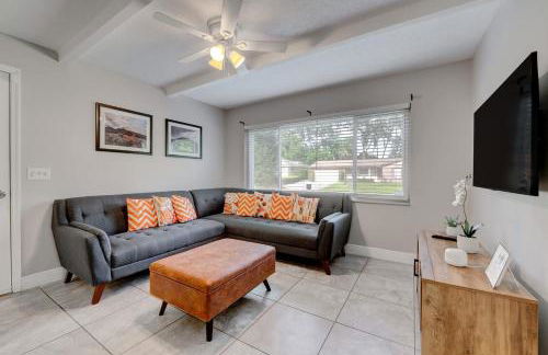 Spacious Casselberry House with Backyard Pool - Photo 2