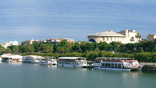 Crucero en el río Guadalquivir desde Torre del Oro - Foto 2